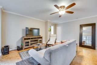 Downtown Atlanta Condo Balcony, Walkable Area - Atlanta - 6