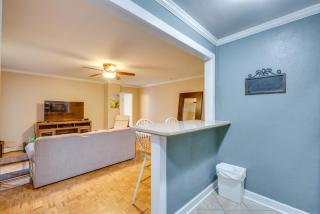Downtown Atlanta Condo Balcony, Walkable Area - Atlanta - 1