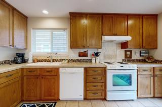 Kittiwake Cottage - 2