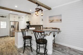 Set Sail at 5 by Pristine Properties Vacation Rentals - Mexico Beach - 1