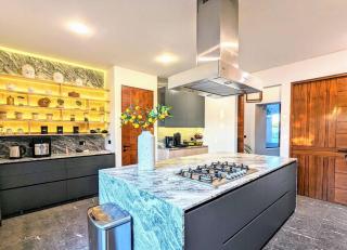 Casa Capricho, 5BR Luxury Villa in Ventanas Golf & Resort Community - 3