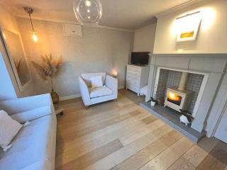 White Cliffes Top Cottage - Romantic retreat - 7