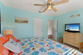 10 min Lido Key Beach ~Coastal Cabana Hideout - Sarasota - 5