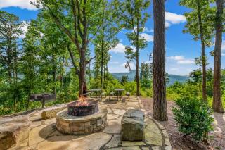 Dancing Bear Lodge by Stony Brook Cabins - 0