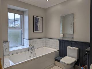 Pencartref Apartment - 4 Bedrooms, 3 Bathrooms, Sleeps 7-8 - Aberdyfi - 8