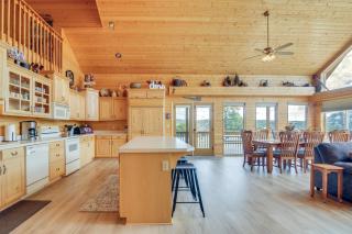 Pet-Friendly Cabin Less Than 1 Mi to Panguitch Lake! - 2