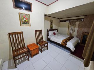 Homestay dan Cafe BungaSonsang - Gadut - 6