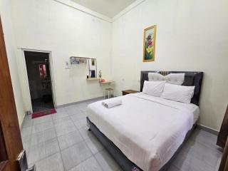 Homestay dan Cafe BungaSonsang - Gadut - 9