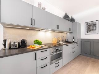 LivinParis - Luxury A/C 4 Bedrooms Auteuil Eiffel Tower - Parijs - 5