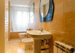 Hostal El Pozarron - 8