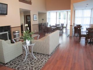 Best Western Plus The Inn & Suites at the Falls - Poughkeepsie - 7