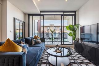 VAQUAY Odyssey In Caulfield North - 9