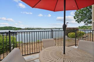Beautiful Lakefront 3br Private Condo - Osage Beach - 7