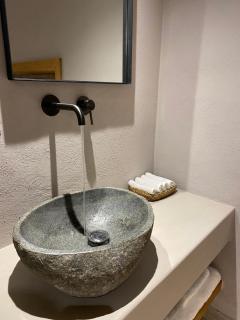 EJ Boutique Suites - Milína - 7