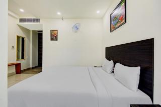 Hotel O Kinsfolk Inn - Ghaziabad - 9
