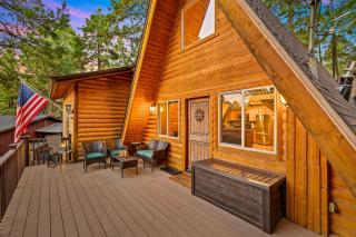 Evergreen A-frame Retreat Loft & Game Room - Mountainaire - 3