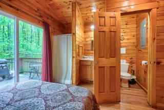 Blue Rose Cabins - Cupids Cabin - Logan - 7