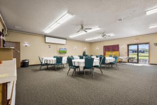 De Smet Super Deluxe Inn & suites - De Smet - 2