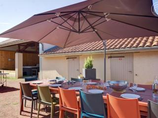 Gîte Familial avec SPA et Jeux Extérieurs - 5 Chambres, 230m², Village Typique, Animaux Acceptés - FR-1-496-289 - LʼHôpital-le-Grand - 7