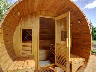 Gîte de charme avec spa, sauna et jardin privatif à Montbrison - FR-1-496-309 - Montbrison - 1
