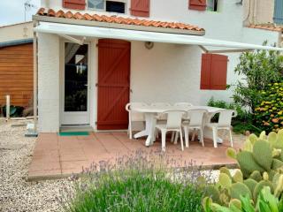 Maison T3 avec mezzanine, jardin paysagé et parking privatif, à 1 km de la plage de Tanchet - FR-1-331-228 - Les Sables-dʼOlonne - 0