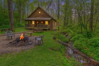 Blue Rose Cabins - Oleander Cabin - Logan - 0
