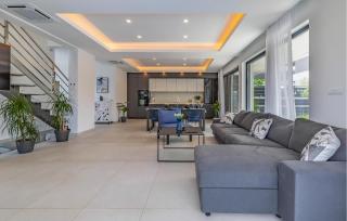 Nice Home In Pula With Kitchen - Pula - 6