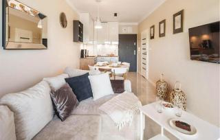 Nice Apartment In Dziwnów With Kitchen - Dziwnów - 1