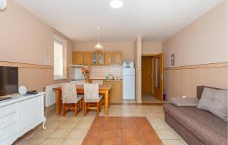 Pet Friendly Apartment In Dramalj - 6