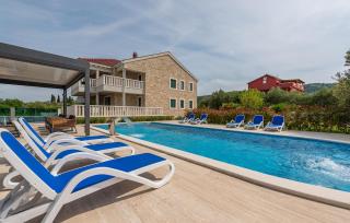 Stunning Apartment In Mrljane With Wifi - Mrljane - 3