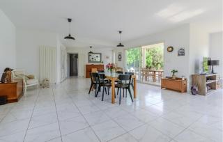 3 Bedroom Gorgeous Home In Garrigues - Garrigues - 8