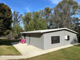 Kismet Riverside Lodge - Howlong - 6