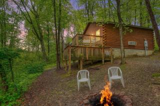 Blue Rose Cabins - Pine Ridge Cabin - Logan - 0