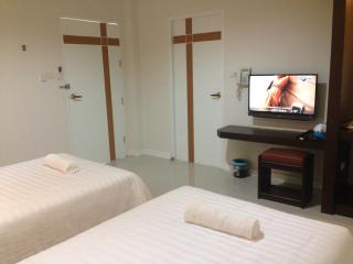 Saabpaiboon Grand Resort - Ban Talat - 8