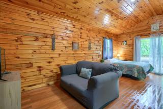 Blue Rose Cabins - Sweet Dreams Cabin - Logan - 6