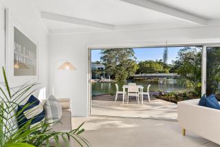 Ground-Level Riverfront 2 Bedroom Apartment Steps from Hastings Street - by Stay Noosa - Noosa Heads - 8