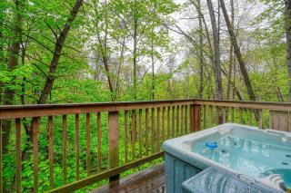 Blue Rose Cabins - Wildwoods Cabin - Logan - 8