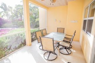 GRACEBAY TOWNHOMES B3, 5 minutes walk to gracebay beach - Long Bay Hills - 4