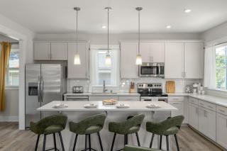 Brand New 4bd - Modern - Prime Location - Spacious - Raleigh - 8