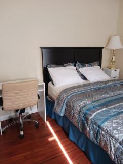 Cozy Self-contained Bedroom - Jonesboro - 9