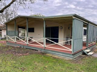 Kismet Riverside Lodge - Howlong - 9