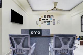 Hotel O Sri Harshitha Grand Near Zudio - Star Bazaar, Kundalhalli Gate - 9