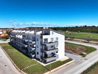 Modern apartment with private balcony and sea view - Medulin - 0