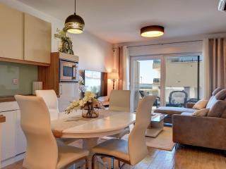 Modern apartment with private balcony and sea view - Medulin - 2