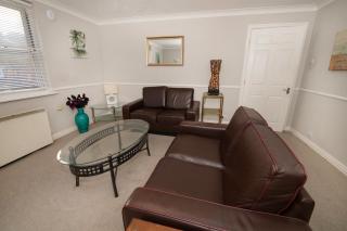 Kingfisher - Two-Bed Apartment in The Beautiful Old Town - Scarborough - 9