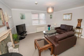 Kingfisher - Two-Bed Apartment in The Beautiful Old Town - Scarborough - 4
