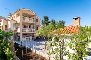 Apartman Dina - Zadar - 0