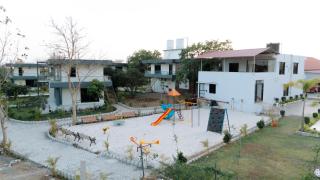 Daksh Eden Greenz -A Luxury Resort in Sasan Gir - 3
