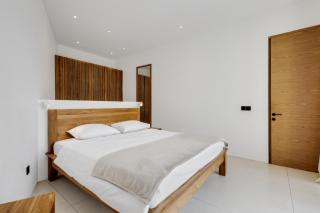 New 3 BR Jungle Villa in gated community - Blahbatu - 1