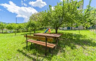 Nice Apartment In Loco Di Rovegno - Torriglia - 1